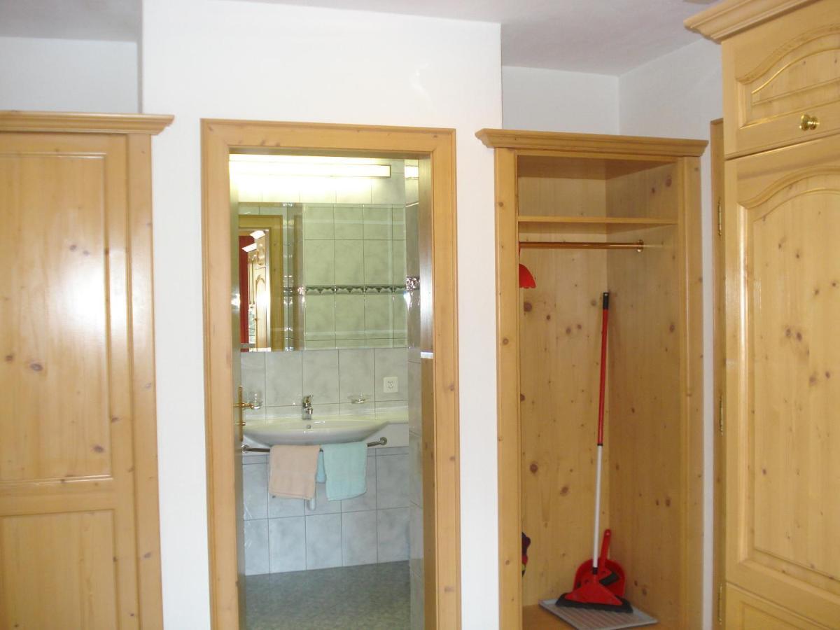 Chasa Valetta Apartamento Samnaun Quarto foto
