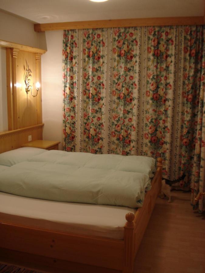 Chasa Valetta Apartamento Samnaun Quarto foto